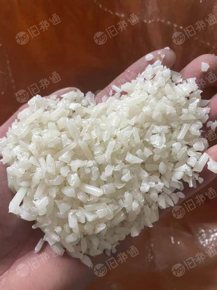 長(zhǎng)期出售各種顏色的pok水口料