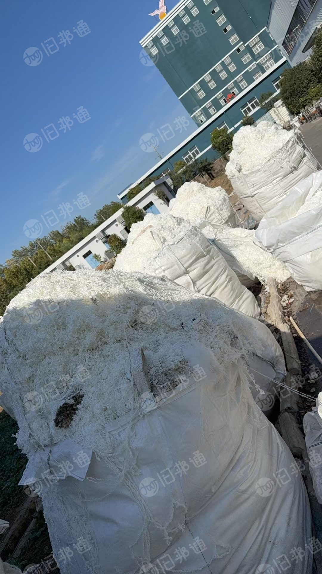 長(zhǎng)期出售滌綸廢絲，滌綸干絲，滌綸水絲，貨在安徽蚌埠市