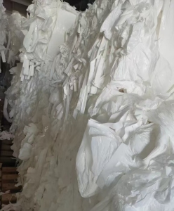 出售pp/PE电池膜废料，单双涂层都有没分开装，现货20吨