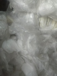 出售纯低压膜，工厂干做料，现货两挂车