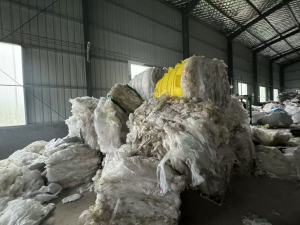 出售重胶PET膜，现货10吨左右