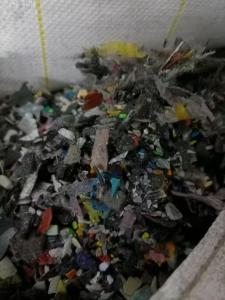 出售硅胶机选出来的硅胶杂塑料，PP料偏多，现货有几十吨