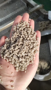 出售PE二白颗粒