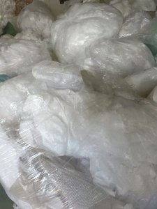 出售高压膜，缠绕膜和平板膜，分拣压包好的