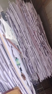 长期出售pvc发泡板废料，白色和彩色都有