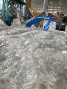 出售热洗餐盒破碎料，可以直接上机使用，现货200吨