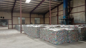 出售铝易拉罐棉花包，一个月几十吨