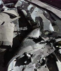 出售阻燃废海绵，吊顶风管拆下了，防火隔热，现货有7吨左右，货在重庆