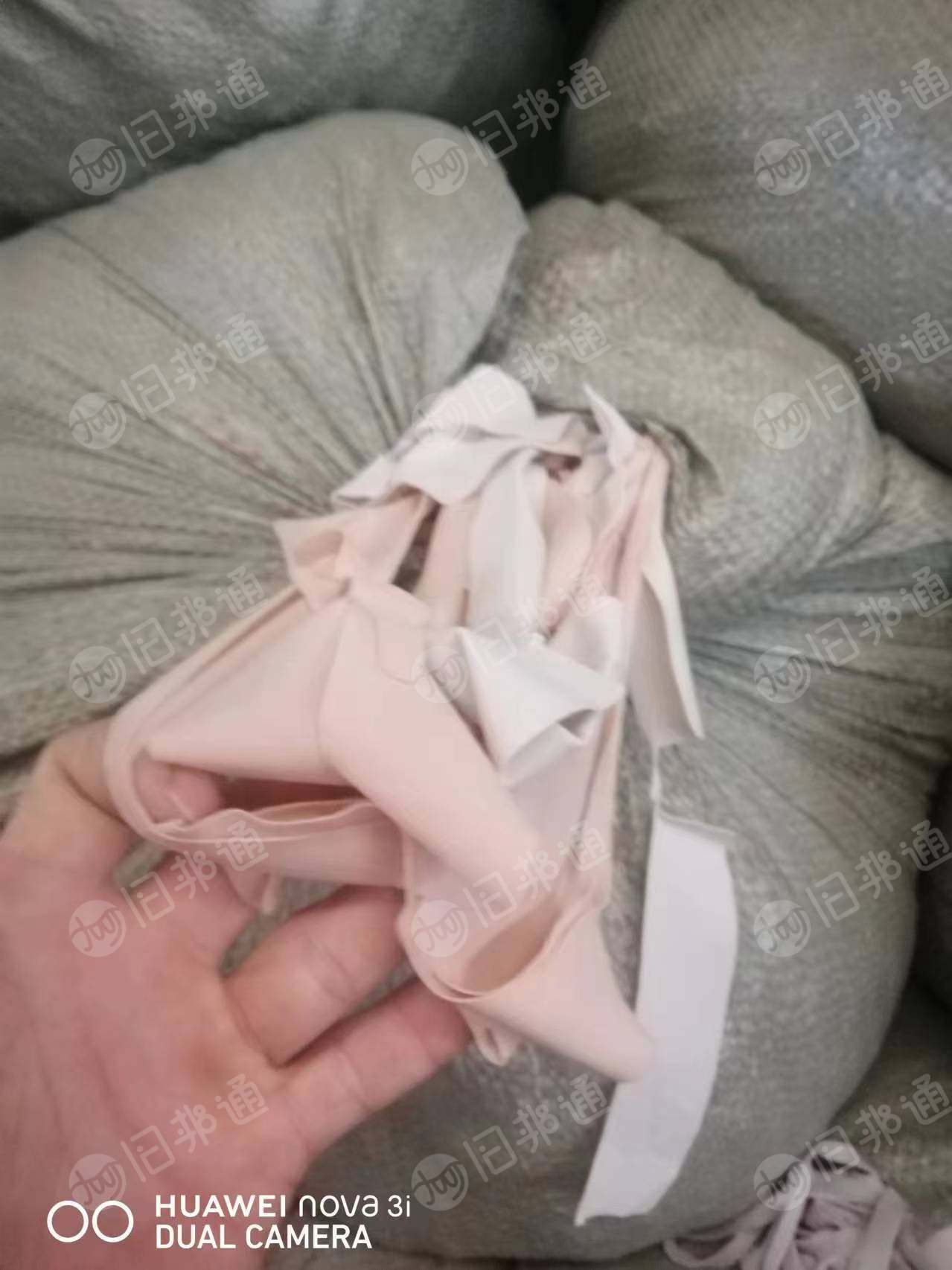 长期大量出售内衣厂下来的高温氨纶废布,氨纶白烟布,含20.30的白烟,现货50吨左右