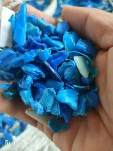 出售花乙破碎料，蓝桶破碎料，天然气管破碎料