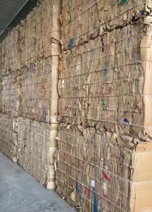 长期出售工厂纯黄板纸压包料