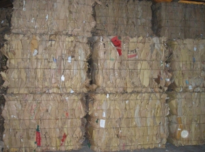 出售工厂黄板纸和社会黄板纸混合打包料