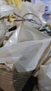长期出售白色硅油纸废料