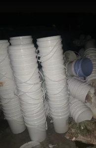 出售PP桶废料，透明丙压块