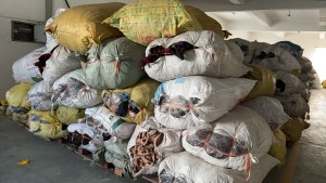 出售毡帽下脚料，纯羊毛边角料，羊毛料