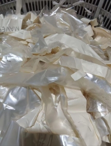 出售TPU膜刀口料，现货2吨