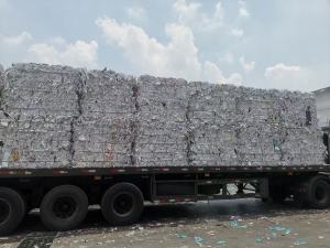 长期出售苹果手机盒的白芯长仟维，现货够车