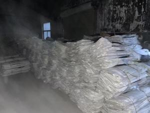 出售全新吨包 ，上小口下平底