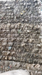 长期出售餐盒压块