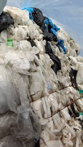 长期出售杂膜压包料