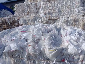 出售水洗乳白袋、原料袋，现货10多吨