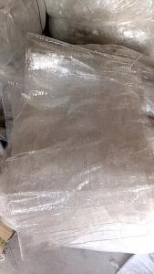 长期出售无胶tup车衣膜，现货6吨左右，还有未分开的，月供15吨左右