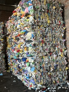 出售纯串壶压块，花乙压块，现货13米