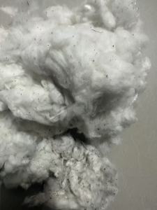 出售粘胶纯棉开松棉,开花棉,含一点点化纤,货在江苏苏州