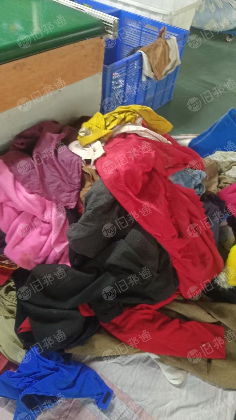 长期出售旧衣服黑料,旧衣服,燃烧料,现货六七吨