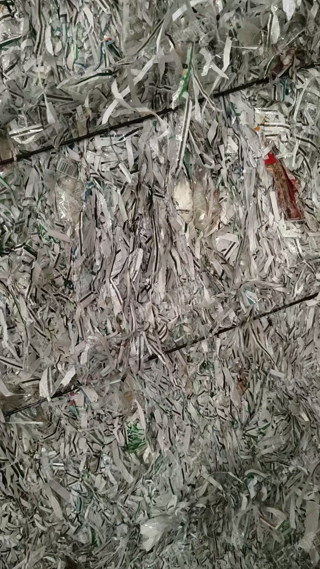 出售带膜纸边条压包料,长期有货