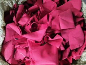 长期供应各种开花料，碎布，涤纶废布，涤棉废布