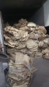 出售牛皮纸袋，一个月几吨不等