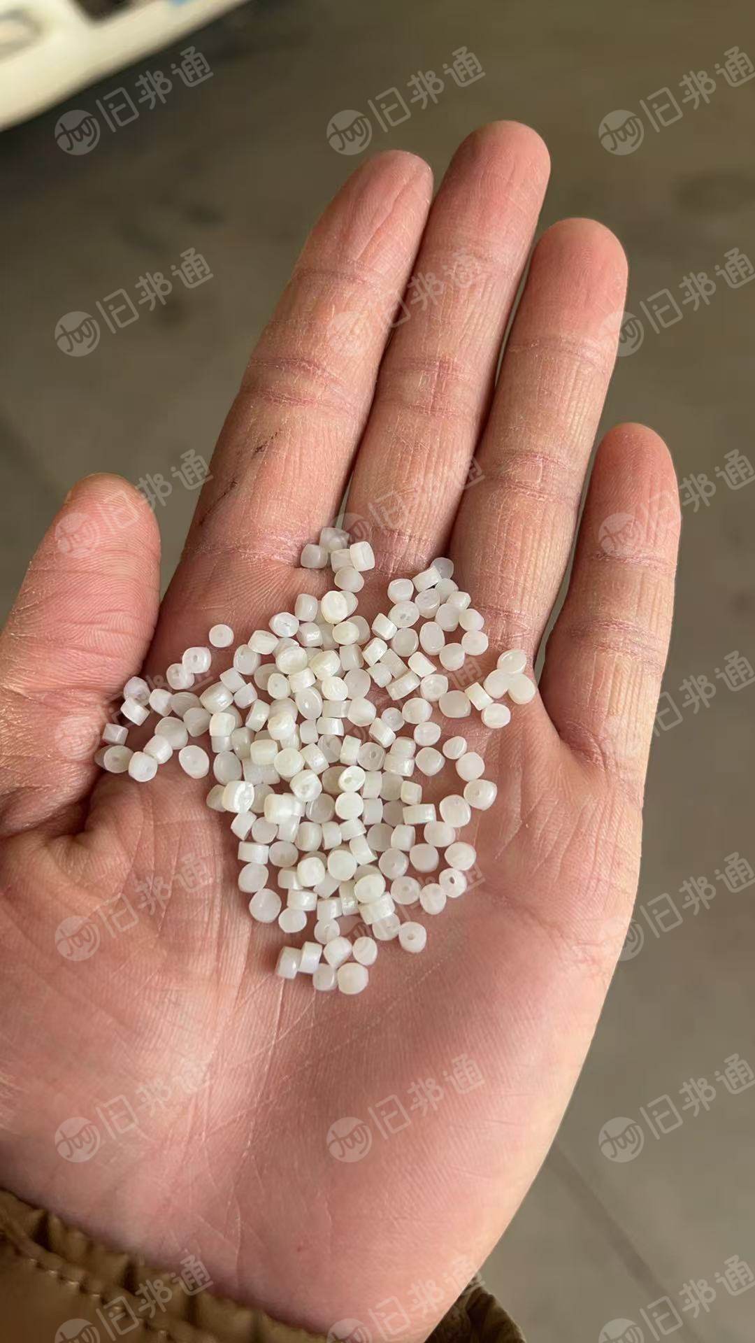 出售PE颗粒,吹膜 注塑 管道 拉丝都可以用