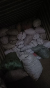 出售尼龙扎带毛料，现货1吨多