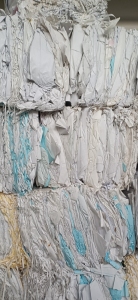 长期出售无膜不干胶纸废料