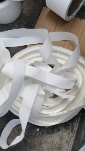 长期出售白色硅油纸，白色淋膜纸