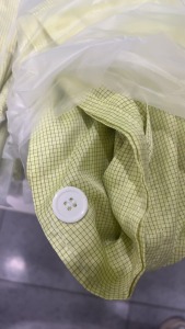 出售涤纶静电衣，现货10吨，长期有货，江苏无锡