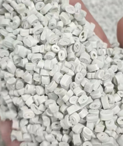 出售PET膜颗粒，衣架注塑用，改性PET颗粒
