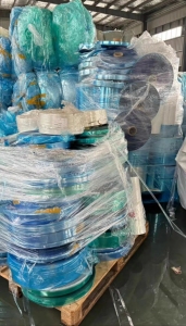 出售无胶pp复合pet膜，不可分离，现货50吨左右