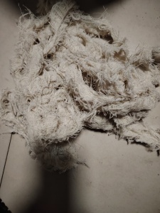 长期出售涤纶大化布边纱，涤纶边纱，涤纶布边纱，现货四五吨