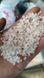出售PP电池膜颗粒,隔离膜颗粒,白色黄色透明丙颗粒