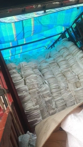 出售擦拭手机屏幕的布边角料，低精的，现货十几吨