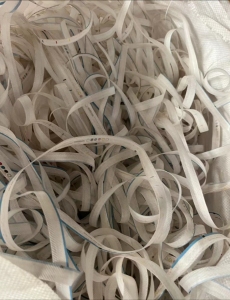 长期出售pp无纺布炼油料，出油率6.4，现货30吨