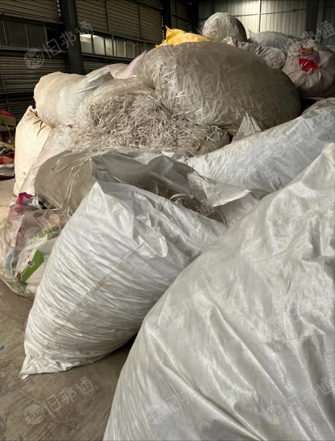 长期出售pp无纺布炼油料,出油率6.4,现货30吨