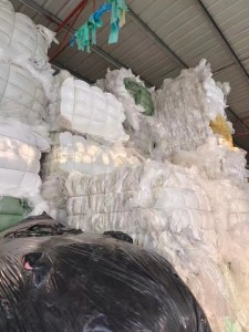 长期出售一级干造高压膜，现货30吨，带标签