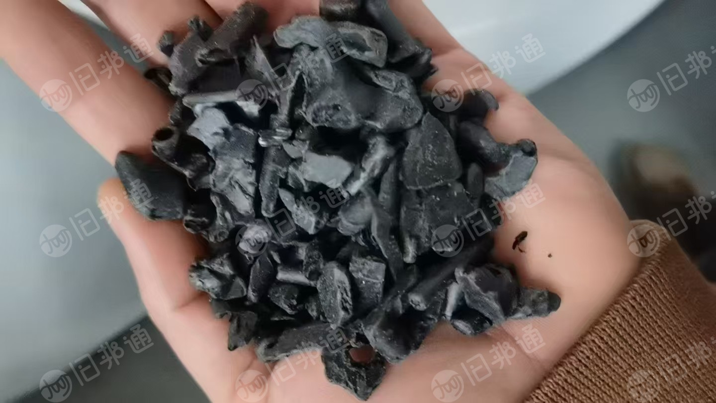 出售双六尼龙加纤破碎料,现货40吨左右