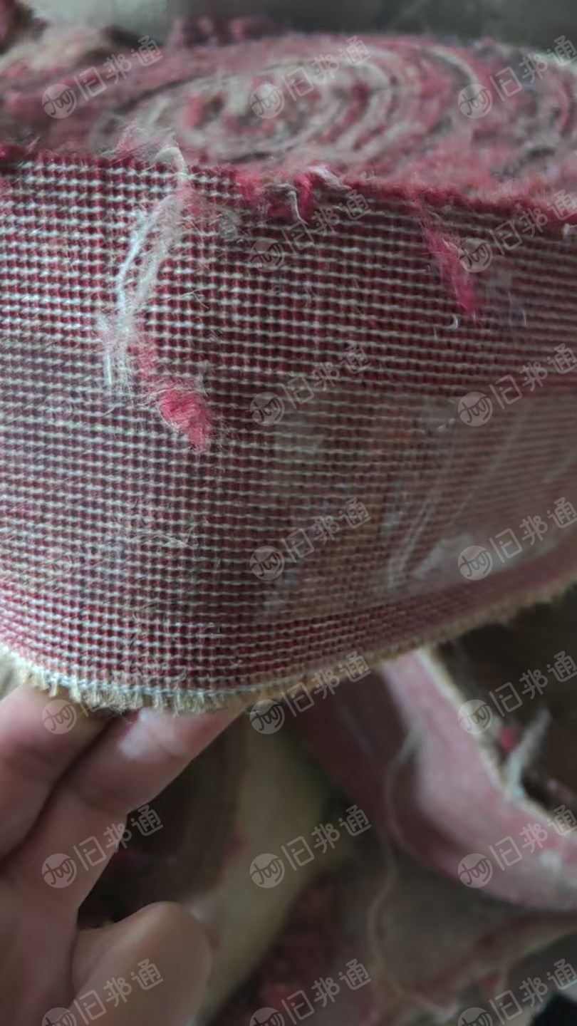 出售地毯料,地毯,丙纶地毯,涤棉地毯,麻布地毯边,地毯边角料,现货十几吨