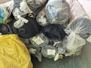 厂家库存处理各种库存布，现货十几卡板，广东东莞