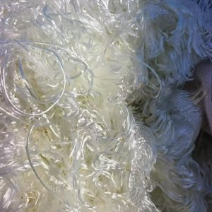 长期出售尼龙废丝，经线带一点涤纶，现货30吨左右