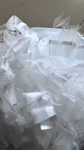 出售滤芯下来的水刺无纺布，无纺布边角料，无纺布废料，现货十四五吨左右